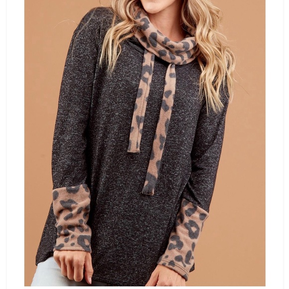 Tops - Harmony- black and animal print pullover